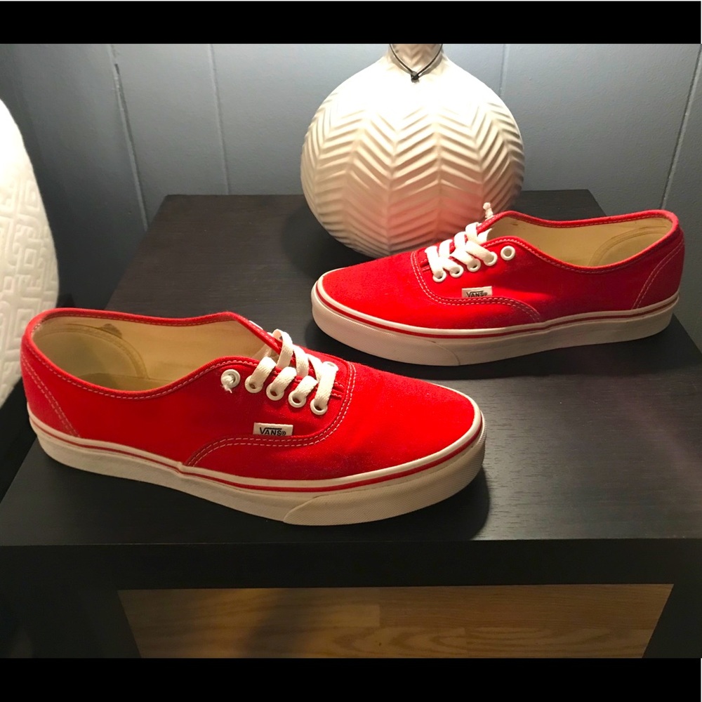 Men's authentic Vans size 8.5